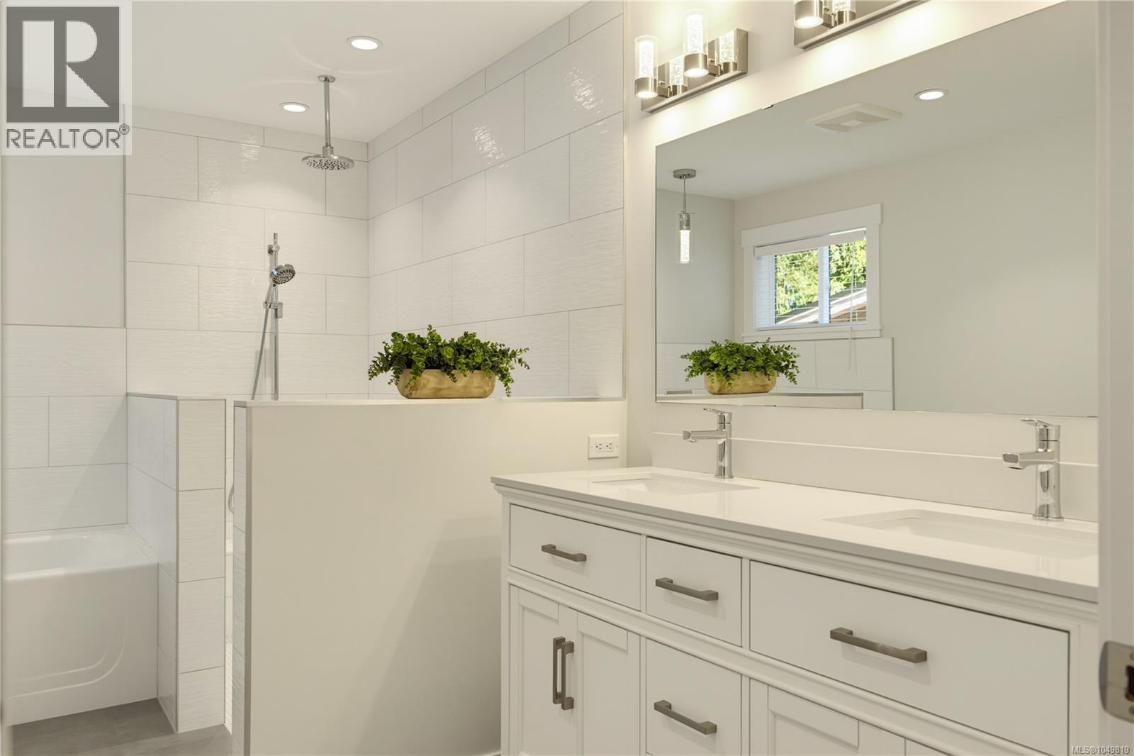 967 Woodpecker Pl - Image 44
