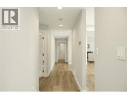 967 Woodpecker Pl, Parksville, BC V9P1T1 Photo 18