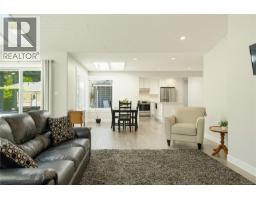 967 Woodpecker Pl, Parksville, BC V9P1T1 Photo 34