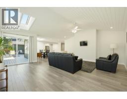 967 Woodpecker Pl, Parksville, BC V9P1T1 Photo 37