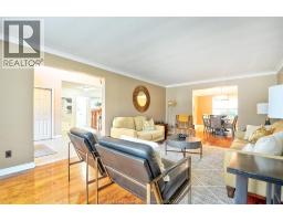 2300 Santo Drive, Windsor, ON N9G2J8 Photo 24