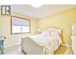 2300 Santo Drive, Windsor, ON N9G2J8 Photo 37