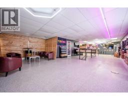 12221 100 Street, Grande Prairie, AB T8W4H1 Photo 9