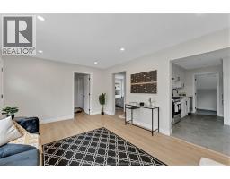 1310 Janette, Windsor, ON N8X1Y6 Photo 9