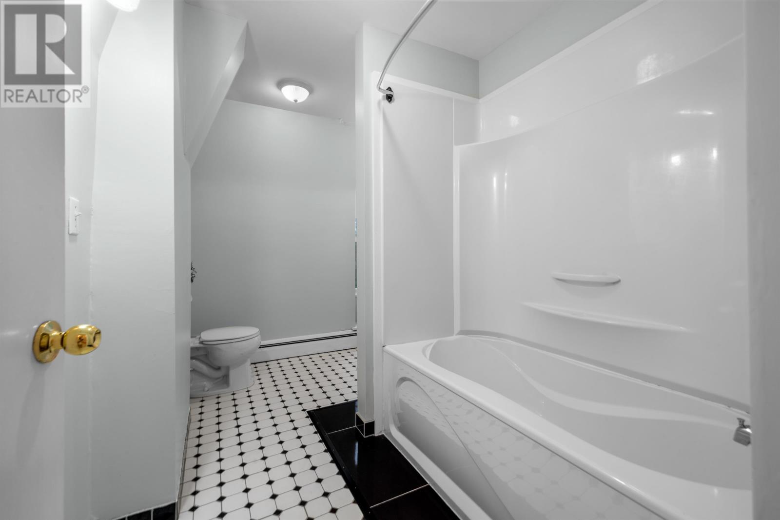 7 Barrymore Court - Image 31