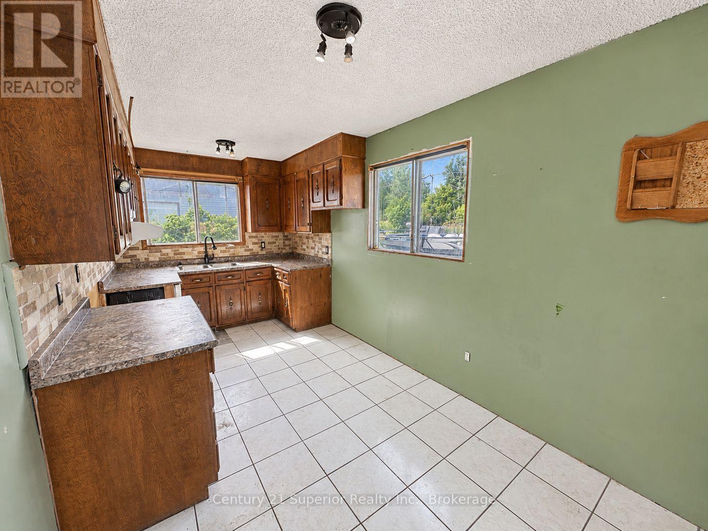 5 STEELE AVENUE, Red Rock — photo 11