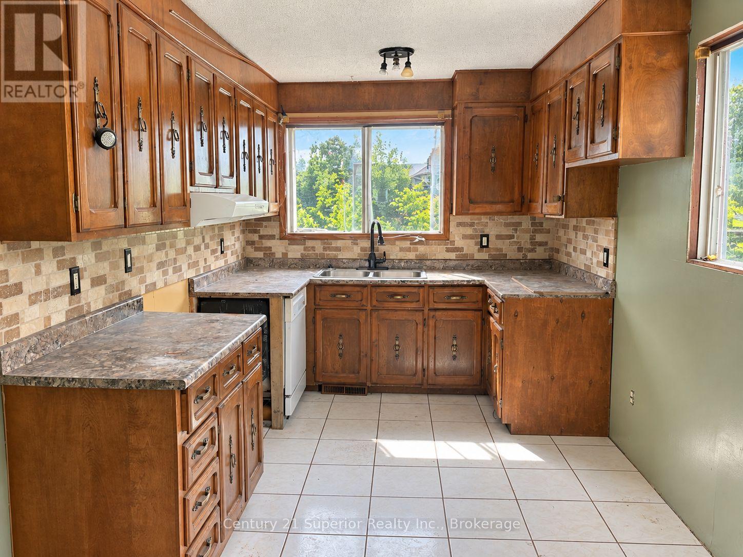 5 STEELE AVENUE, Red Rock — photo 9