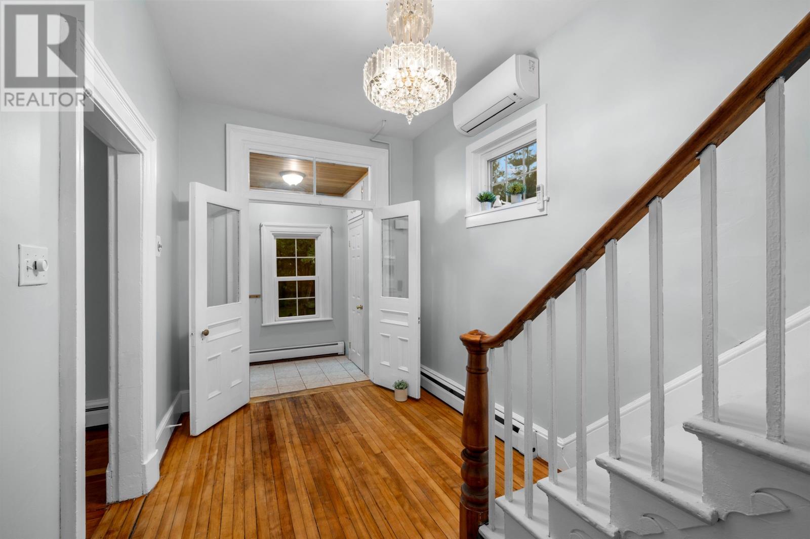 7 Barrymore Court - 8
