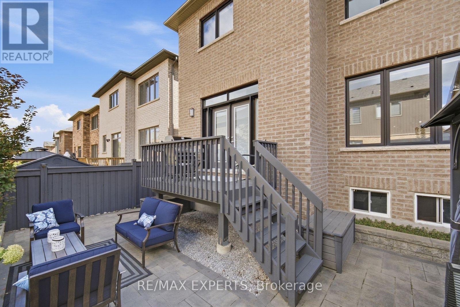 69 LEADEN HALL DRIVE - Image 43