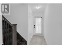 30 Pumpkin Corner Crescent, Barrie, ON L9J0T6 Photo 15