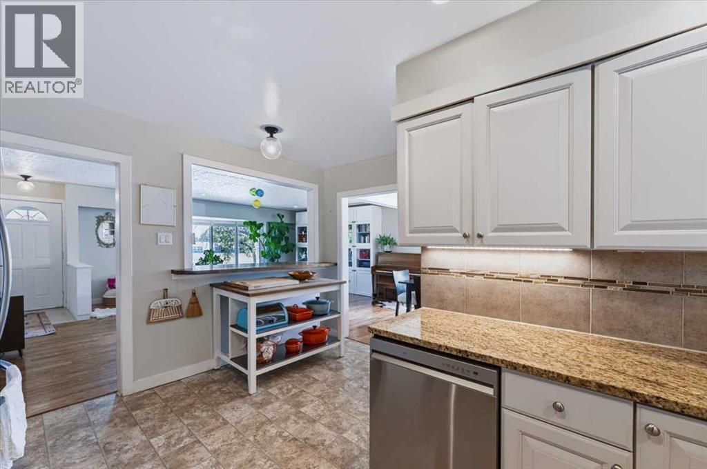 103 Grafton Drive SW - photo 15
