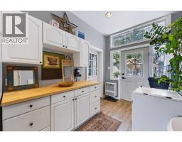 103 Grafton Drive Sw, Calgary, AB T3E4W4 Photo 27