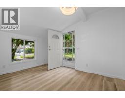 748 Hollywood Road N, Kelowna, BC V1X5Y7 Photo 16
