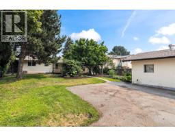 748 Hollywood Road N, Kelowna, BC V1X5Y7 Photo 35