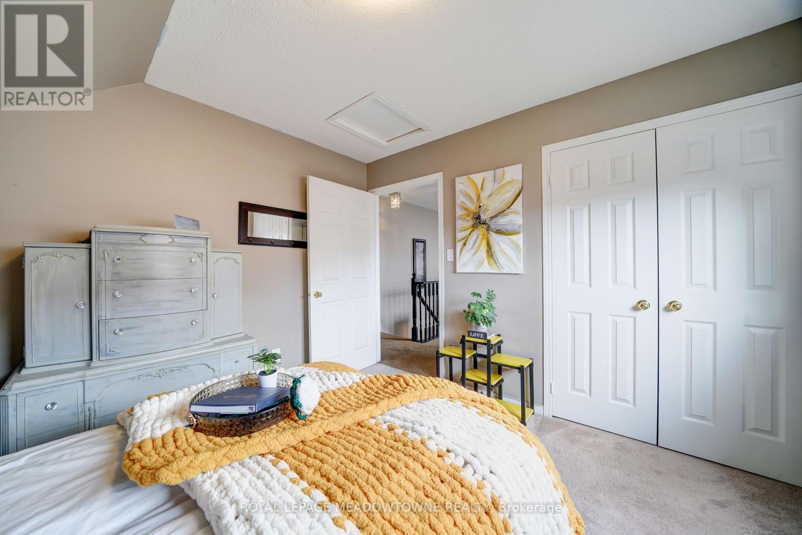 494 FLAGSTONE COURT - 24