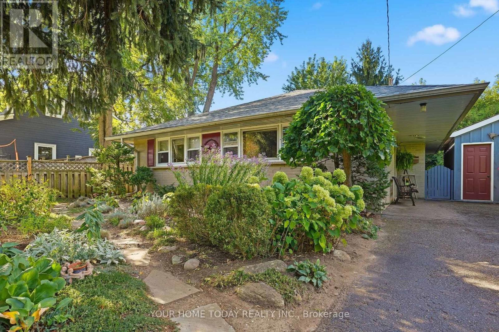 57 EDITH STREET, Halton Hills (Georgetown) — photo 2