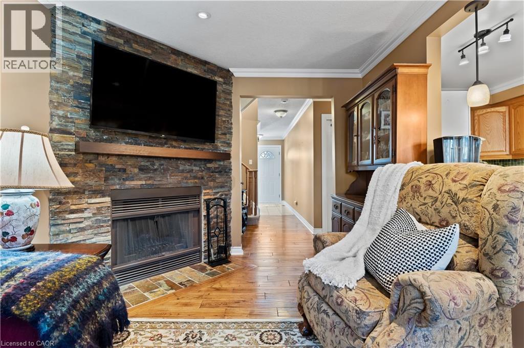 79 BRAEHEID Avenue Unit# 16, Waterdown — photo 7