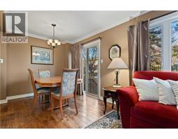 Living room - 79 Braeheid Avenue Unit# 16, Waterdown, ON L8B0C6 Photo 10