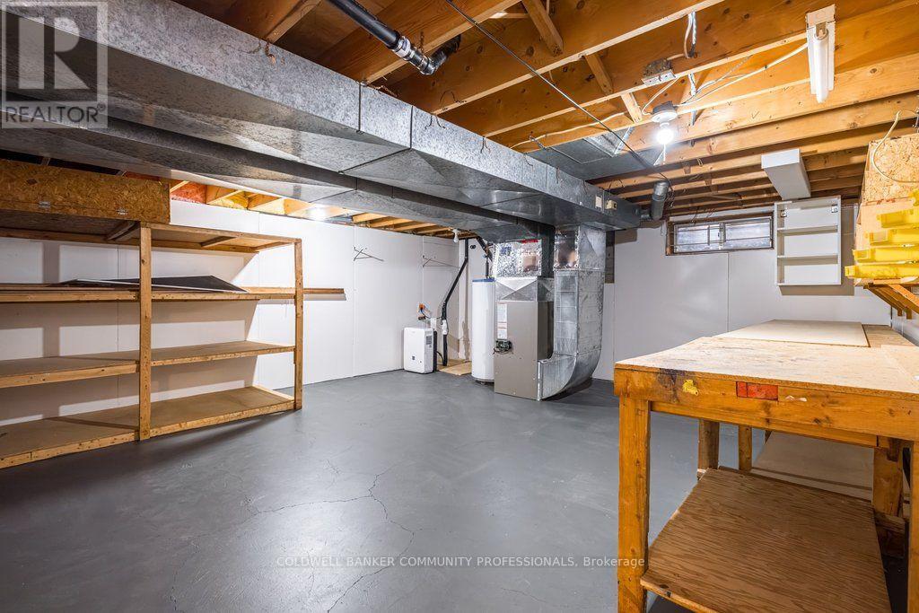6 COTTONWOOD COURT - 29