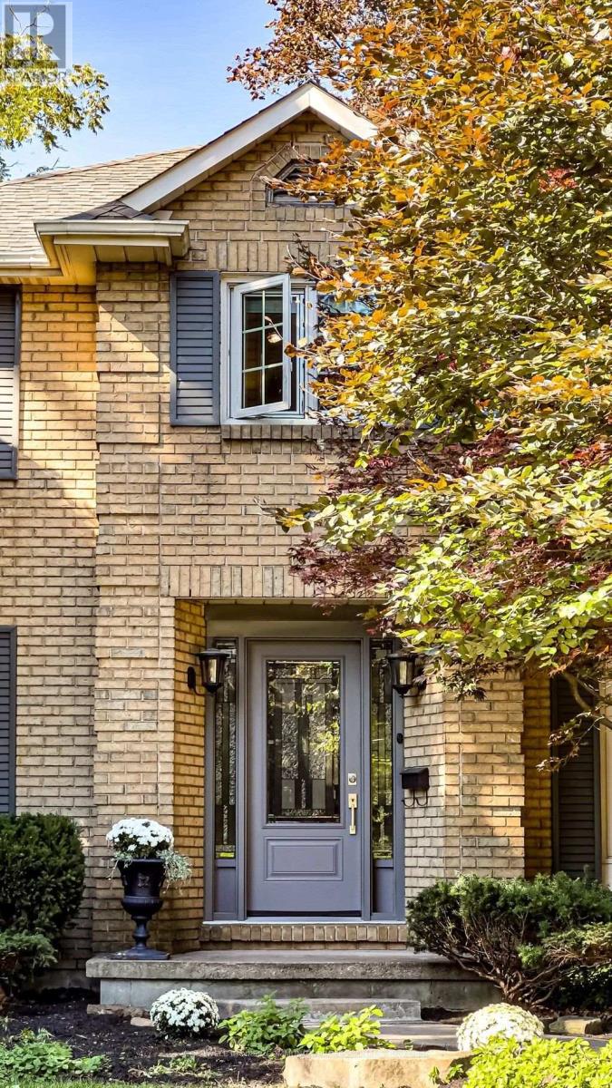 6 COTTONWOOD COURT, Hamilton (Ancaster) — photo 3