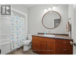 12 Silverwood Avenue, Welland, ON L3C0B7 Photo 12