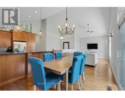 12 Silverwood Avenue, Welland, ON L3C0B7 Photo 19