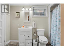 12 Silverwood Avenue, Welland, ON L3C0B7 Photo 29