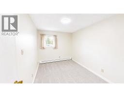 107, 405 Columbia Boulevard W - photo 14