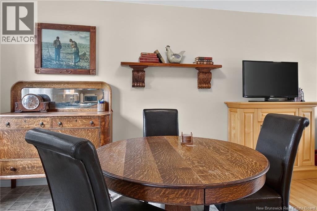 459 Fox Creek Road - Image 16