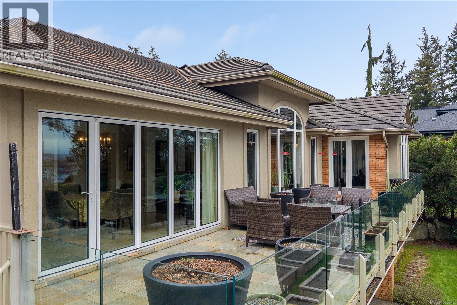 2450 Ainsley Pl - 60