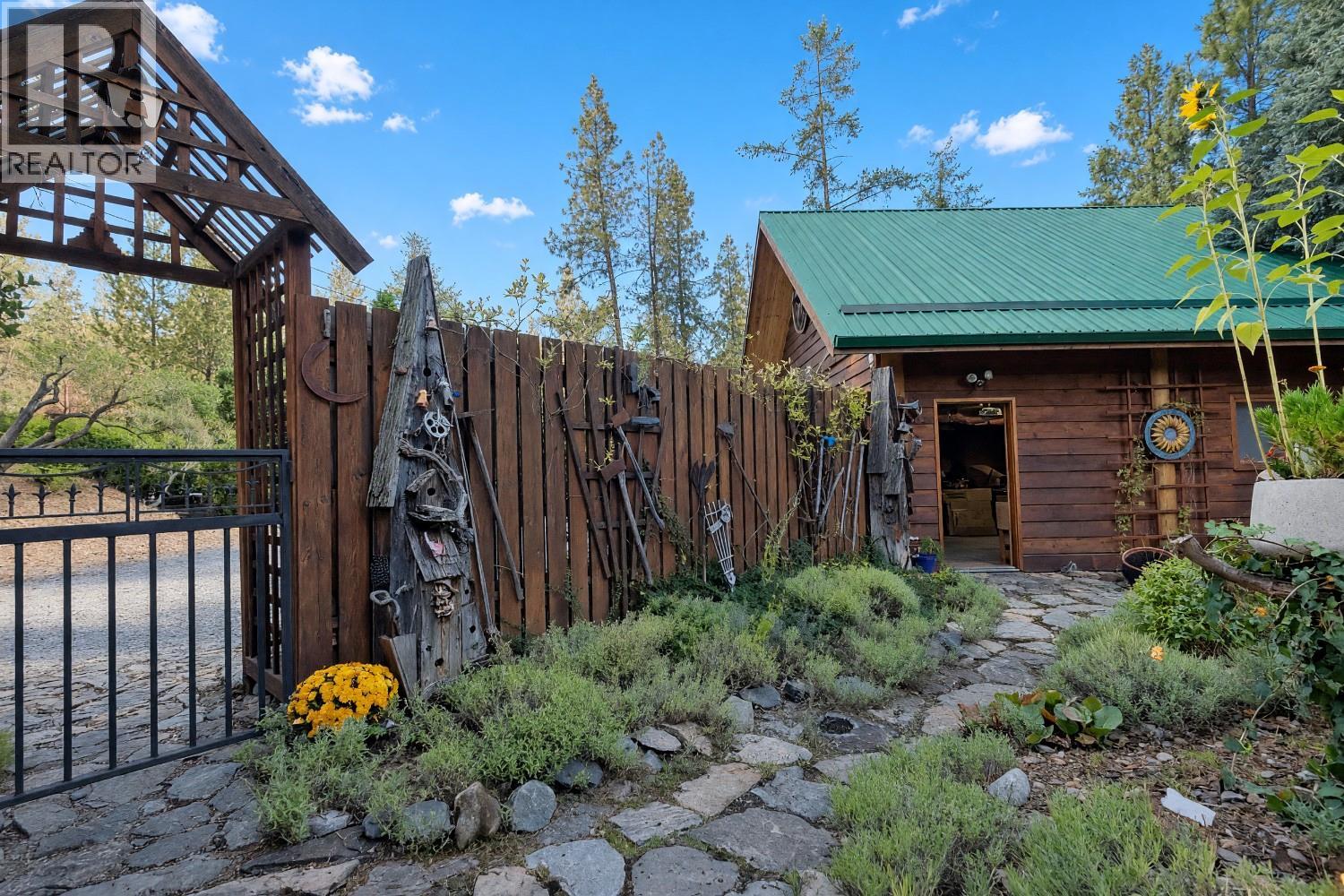 2128 RYAN Road, Penticton