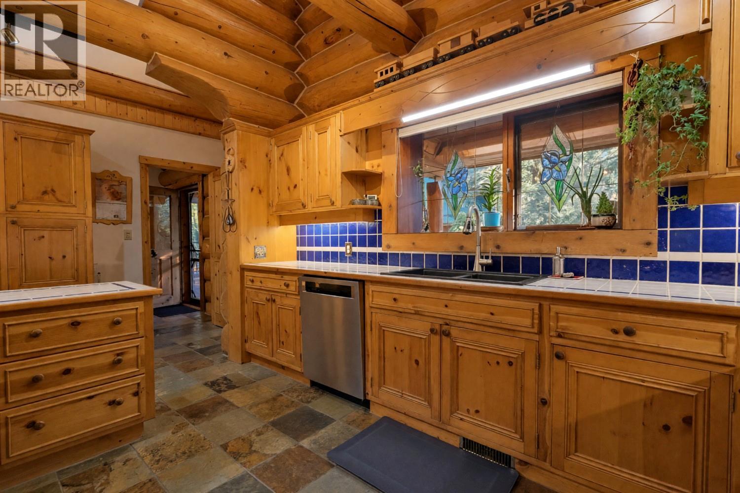 2128 RYAN Road, Penticton