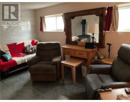 Living room - 4 Charlotte Street, Chelmsford, ON P0M1L0 Photo 9