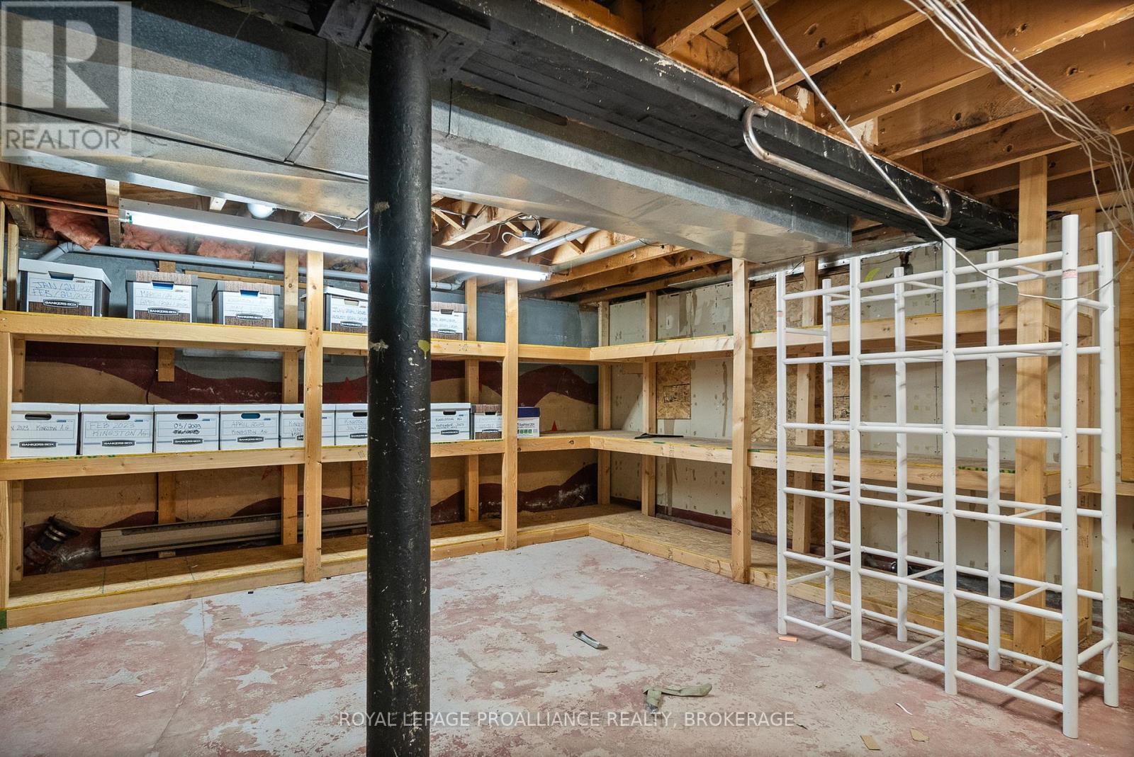 271 CONCESSION STREET, Kingston (East of Sir John A. Blvd) — photo 34