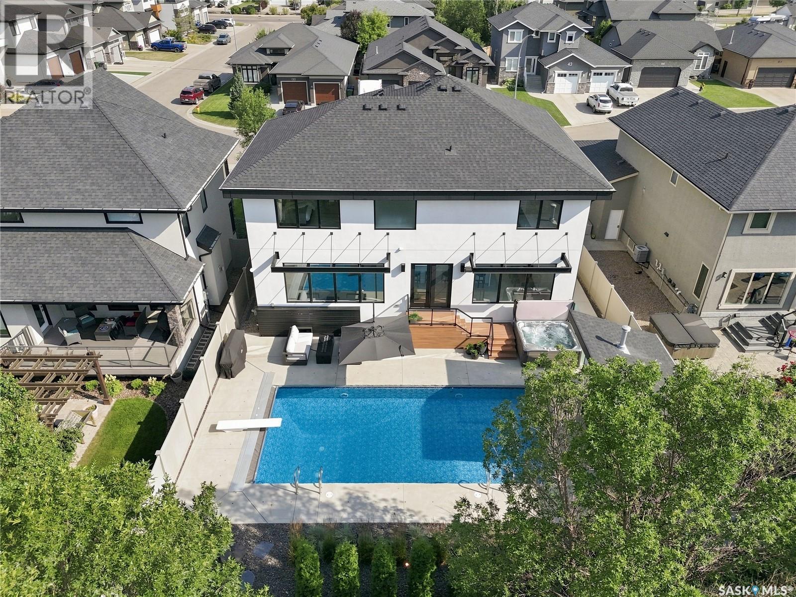 38 Wright MANOR, Saskatoon — photo 3
