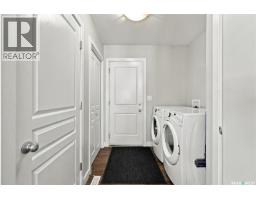 554 Kolynchuk Crescent, Saskatoon, SK S7T0V9 Photo 16