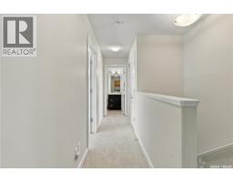 554 Kolynchuk Crescent, Saskatoon, SK S7T0V9 Photo 18