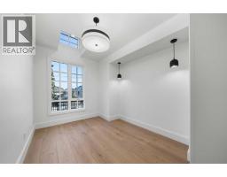 4pc Bathroom - 2232 30 Avenue Sw, Calgary, AB T2T1R8 Photo 12