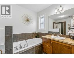 3444 3 Avenue NW - photo 22