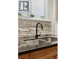 1, 2413 2 Avenue Nw, Calgary, AB T2N0H5 Photo 16