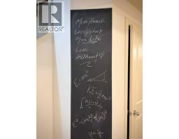 1, 2413 2 Avenue Nw, Calgary, AB T2N0H5 Photo 33