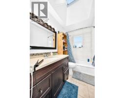 2451 29 Avenue Sw, Calgary, AB T2T1P1 Photo 23