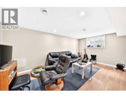 2451 29 Avenue Sw, Calgary, AB T2T1P1 Photo 27