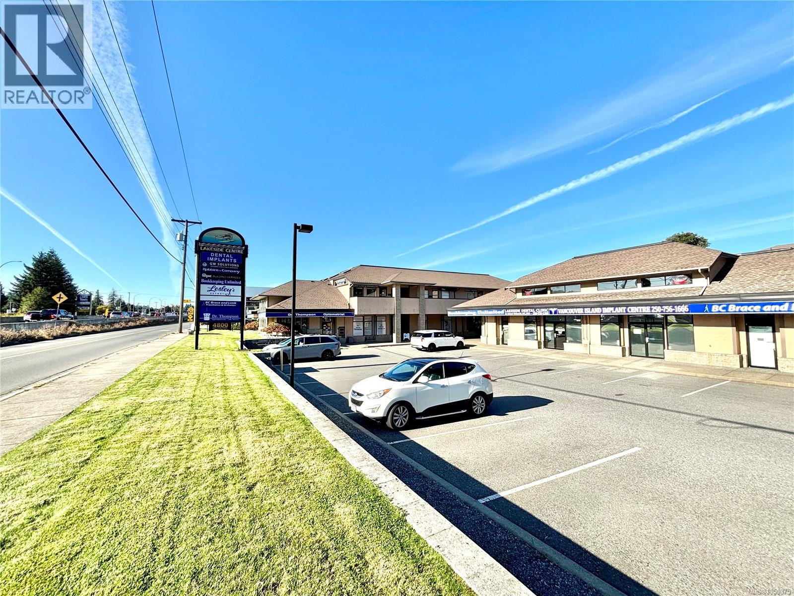6 4800 Island Hwy N