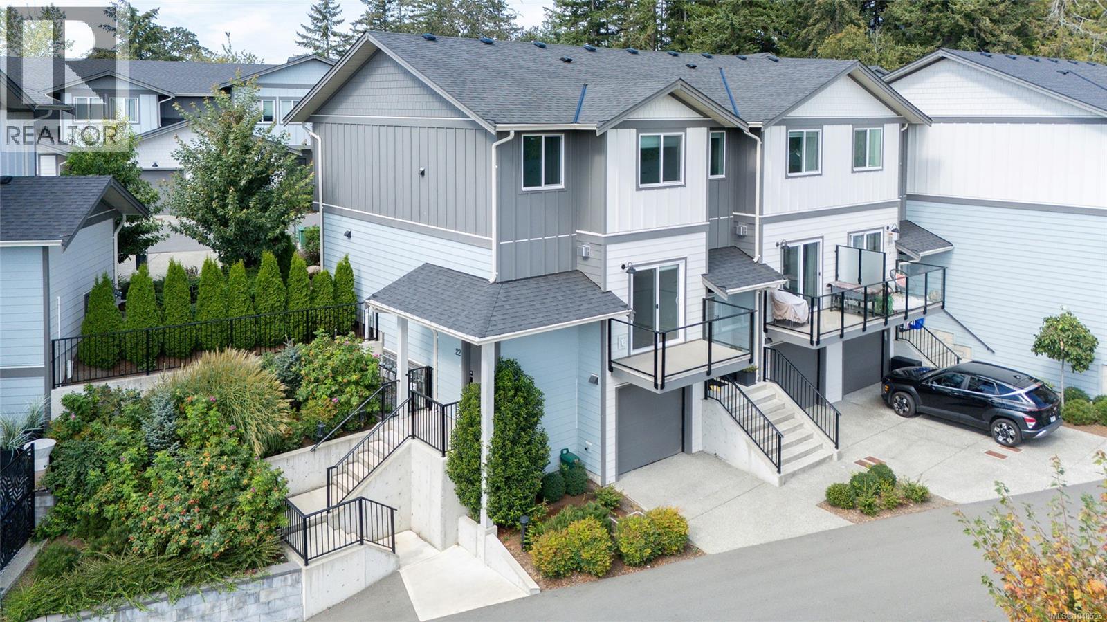#22 3195 Herons Way - 1