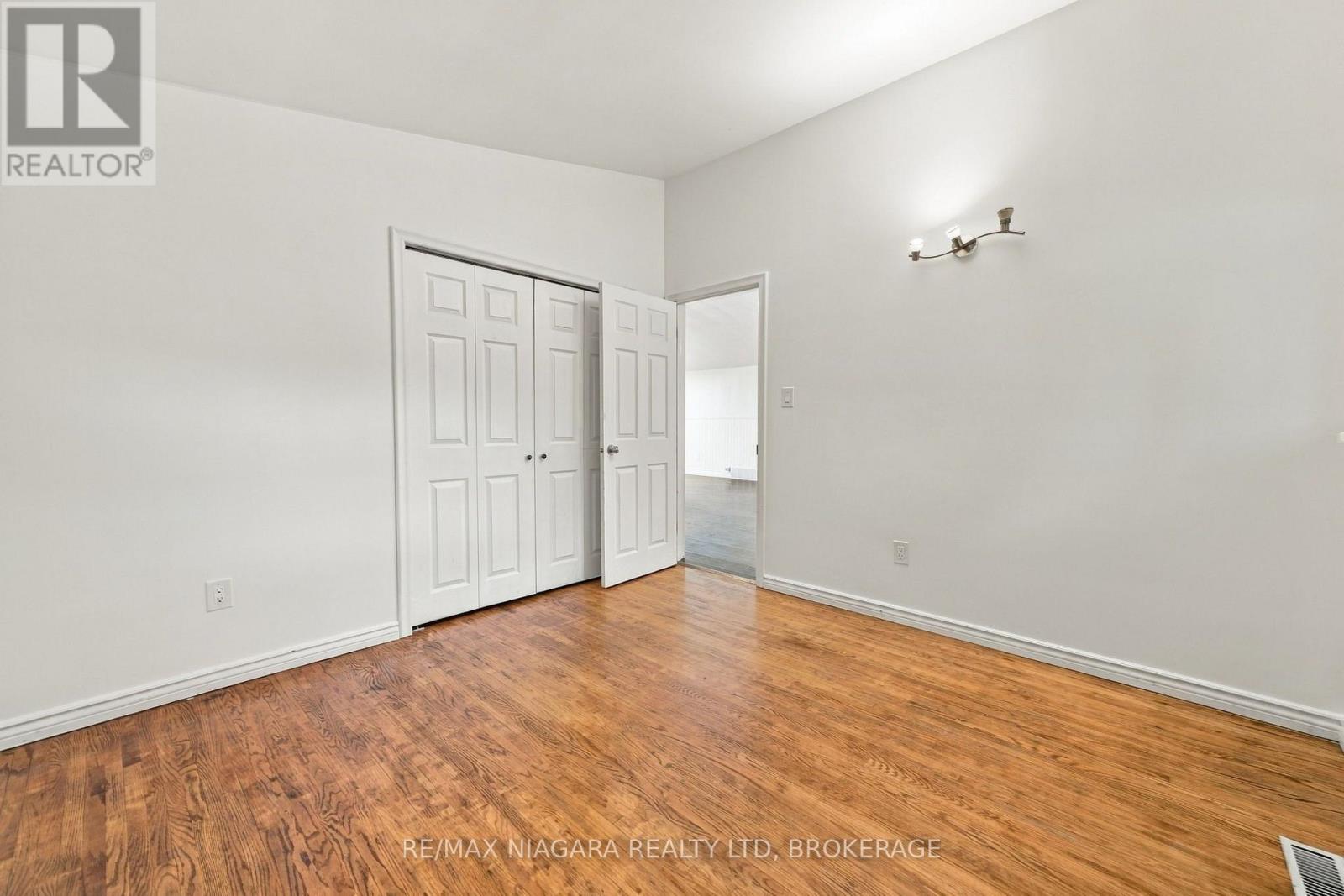 8 NORTH CRESCENT DRIVE N, Welland (Dain City) — photo 12