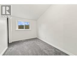 8 North Crescent Drive N, Welland, ON L3B5L2 Photo 14