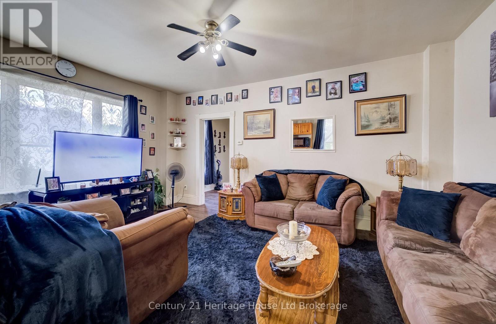 18 WILLIAM LANE, Woodstock (Woodstock - North) — photo 4