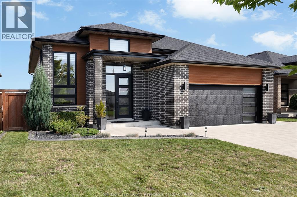 378 WELSH, Amherstburg — photo 2