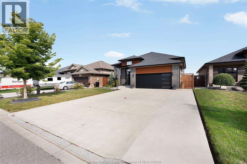 378 WELSH, Amherstburg — photo 4